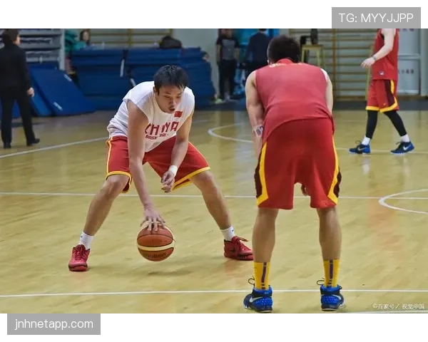 国际篮联和NBA的干扰球规则差异详解，别傻傻分不清楚！